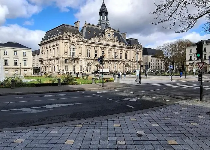 Lumineux Au Coeur De Charme & Confort